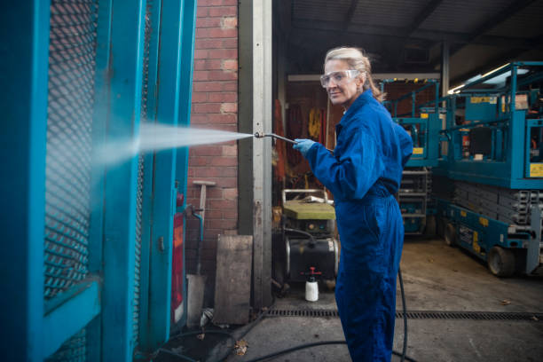 Best Oil Spill Cleanup  in Elysburg, PA